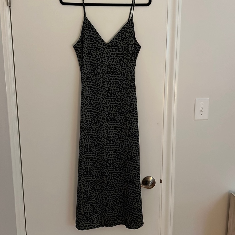 Cotton Candy LA silky leopard midi dress